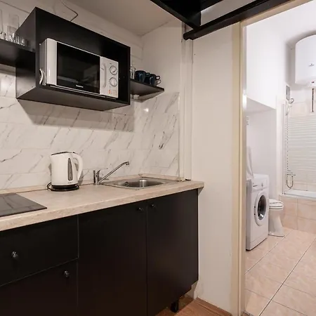 B8 - Grand Boulevard Cozy - Location By Bqa Daire Budapeşte