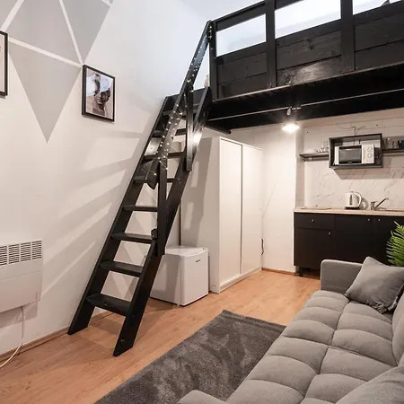 B8 - Grand Boulevard Cozy - Location By Bqa Apartment Budapest
