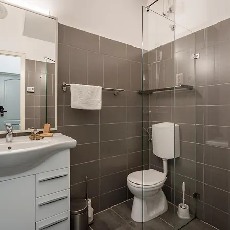 Apartament B8 - Grand Boulevard Cozy - Location By Bqa