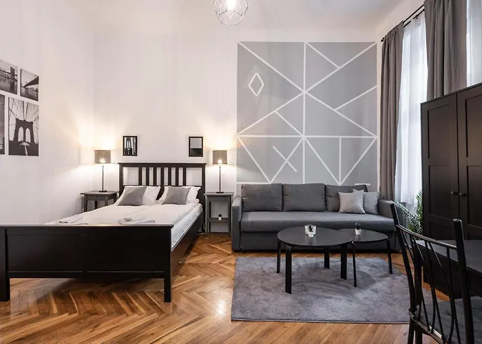 Apartmán B8 - Grand Boulevard Cozy - Location By Bqa *